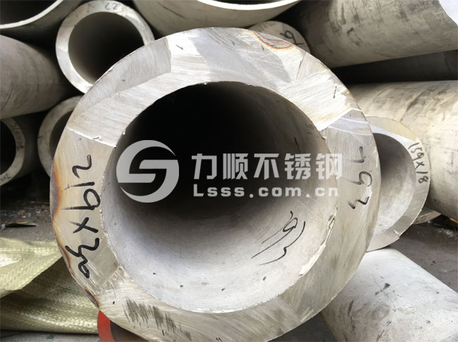 厚壁管_304不鏽（xiù）鋼厚壁管_Ф