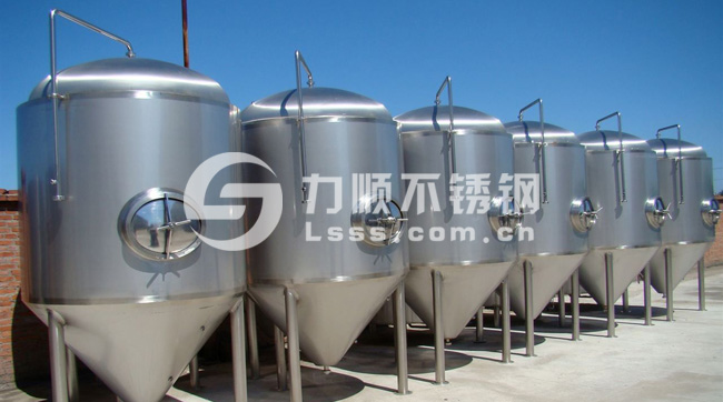 不（bú）鏽鋼罐（guàn）體拋光