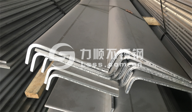 折彎（wān）加工角鋼