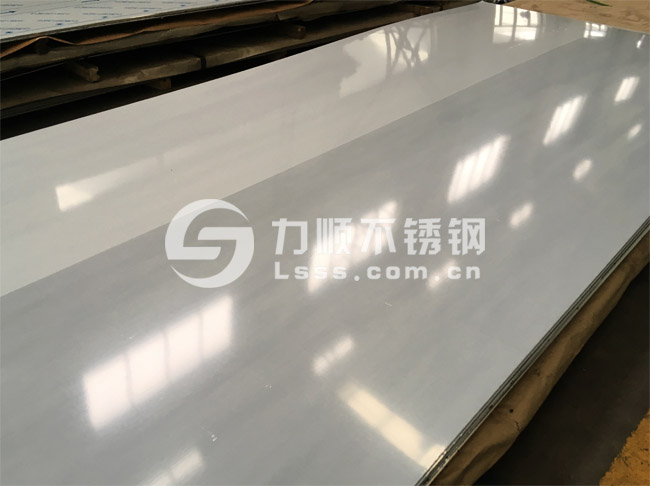 拉絲不(bú)鏽鋼板