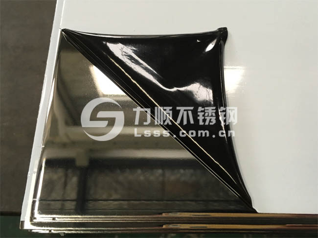無錫不鏽鋼鏡（jìng）麵板4mm_1.5