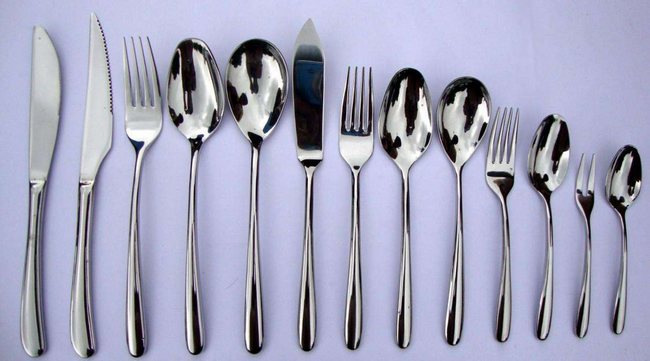 不鏽鋼（gāng）餐具