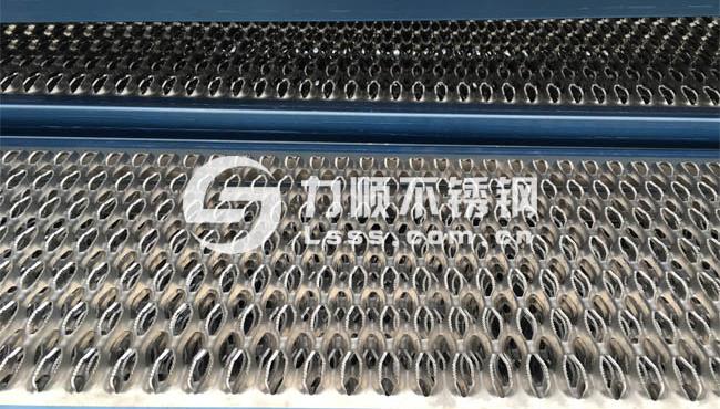 鱷魚（yú）嘴防滑板