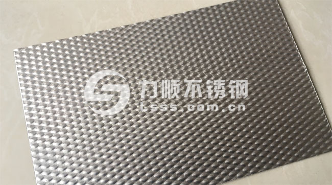 米粒(lì)花紋鋼板