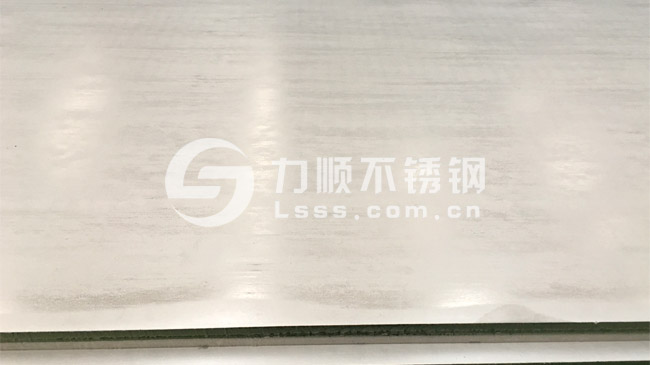 304熱軋(zhá)板12mm