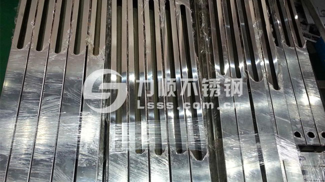 激光切割鋼管（guǎn）