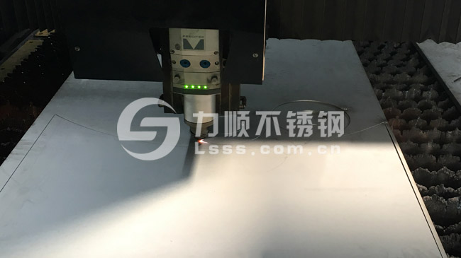 S30408不鏽(xiù)鋼切割