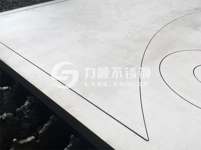 無錫不鏽鋼厚板（bǎn）切割_S3040