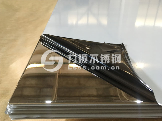 無錫不鏽鋼鏡（jìng）麵（miàn）板_304不鏽鋼