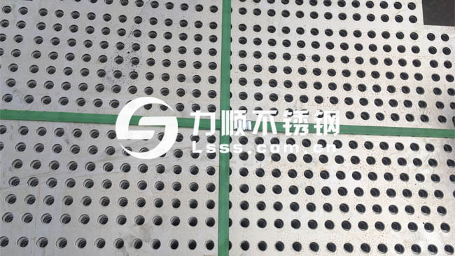 不鏽鋼衝孔板,304不鏽鋼衝孔（kǒng）板