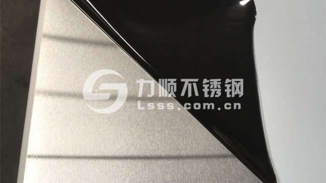 304不鏽鋼板拉絲貼膜圖片