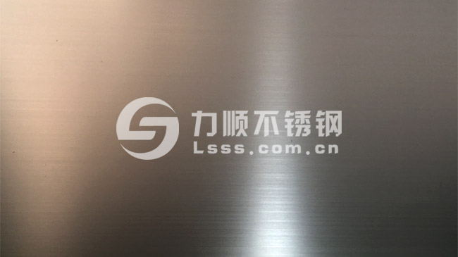 不鏽（xiù）鋼拉絲板幹磨長絲