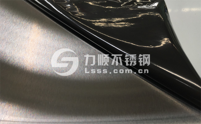 不鏽(xiù)鋼油(yóu)磨拉(lā)絲表麵短絲