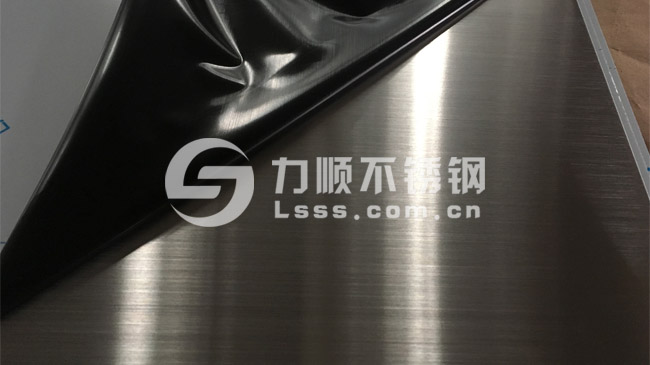 油磨拉絲板,油磨（mó）長拉絲不鏽鋼板