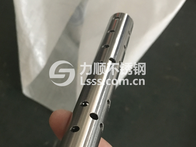 三維激光切割不鏽鋼管